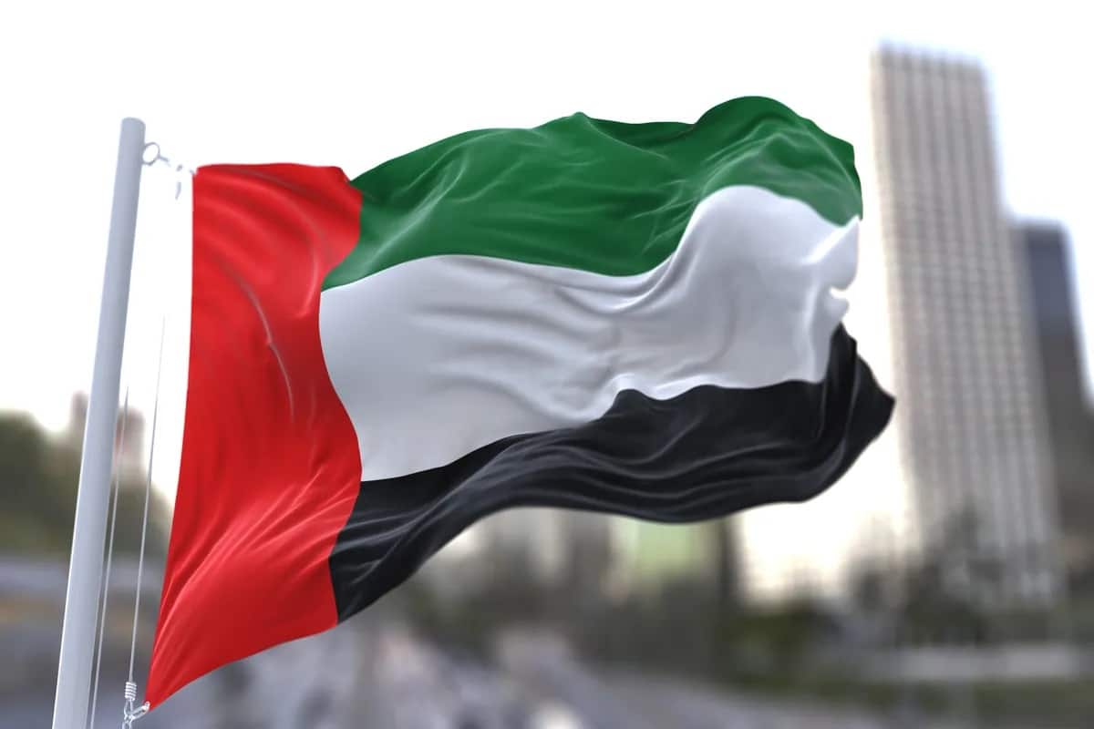 تحسن مستمر في الاقتصاد الإماراتي: نظرة على مؤشر مديري المشتريات لشهر أبريل 2025