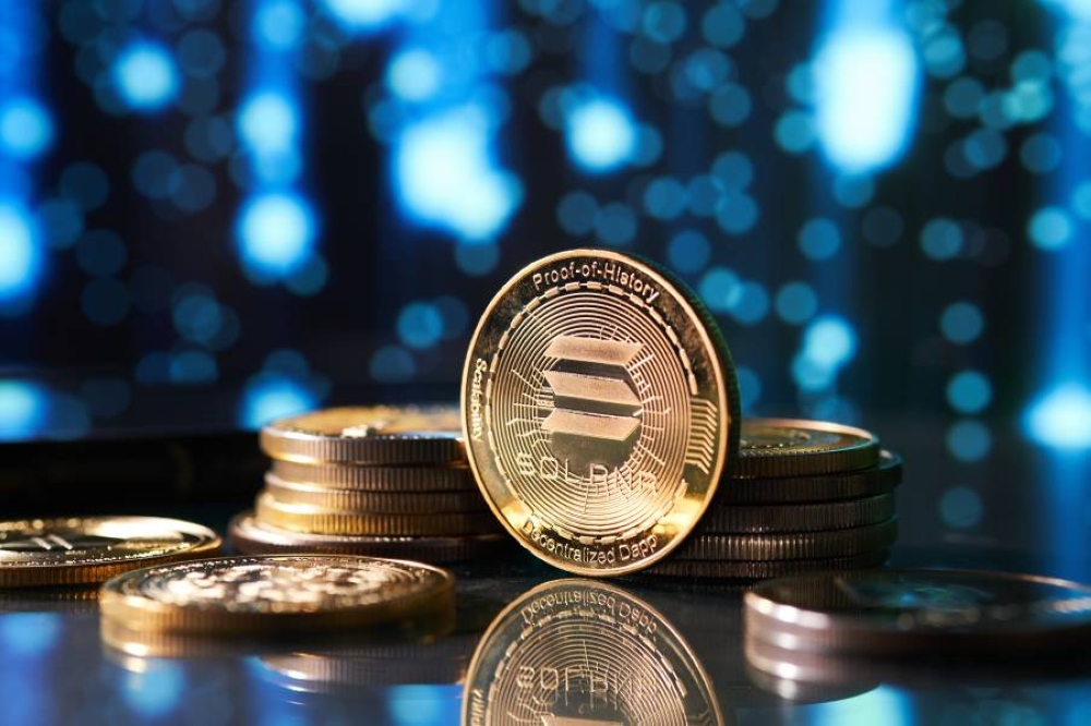 سولانا توقع اتفاقية مع دبي لتطوير المهارات ودعم الاقتصاد الرقمي