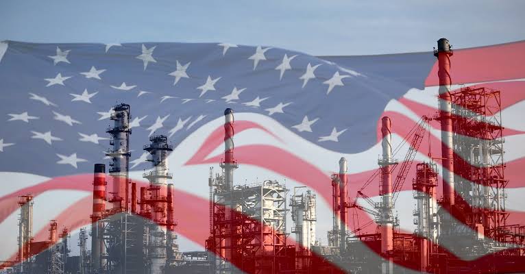 ارتفاع مؤشر S&P Global US Manufacturing PMI إلى أعلى مستوى منذ مايو 2022